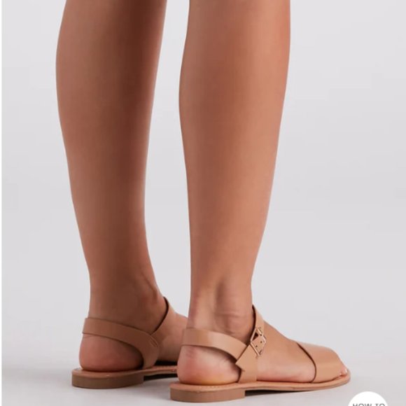 WINDSOR Basic Strap Sandals NWT - Picture 6 of 6